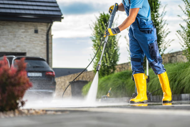 Professional Pressure Washing Services in Flushing, MI